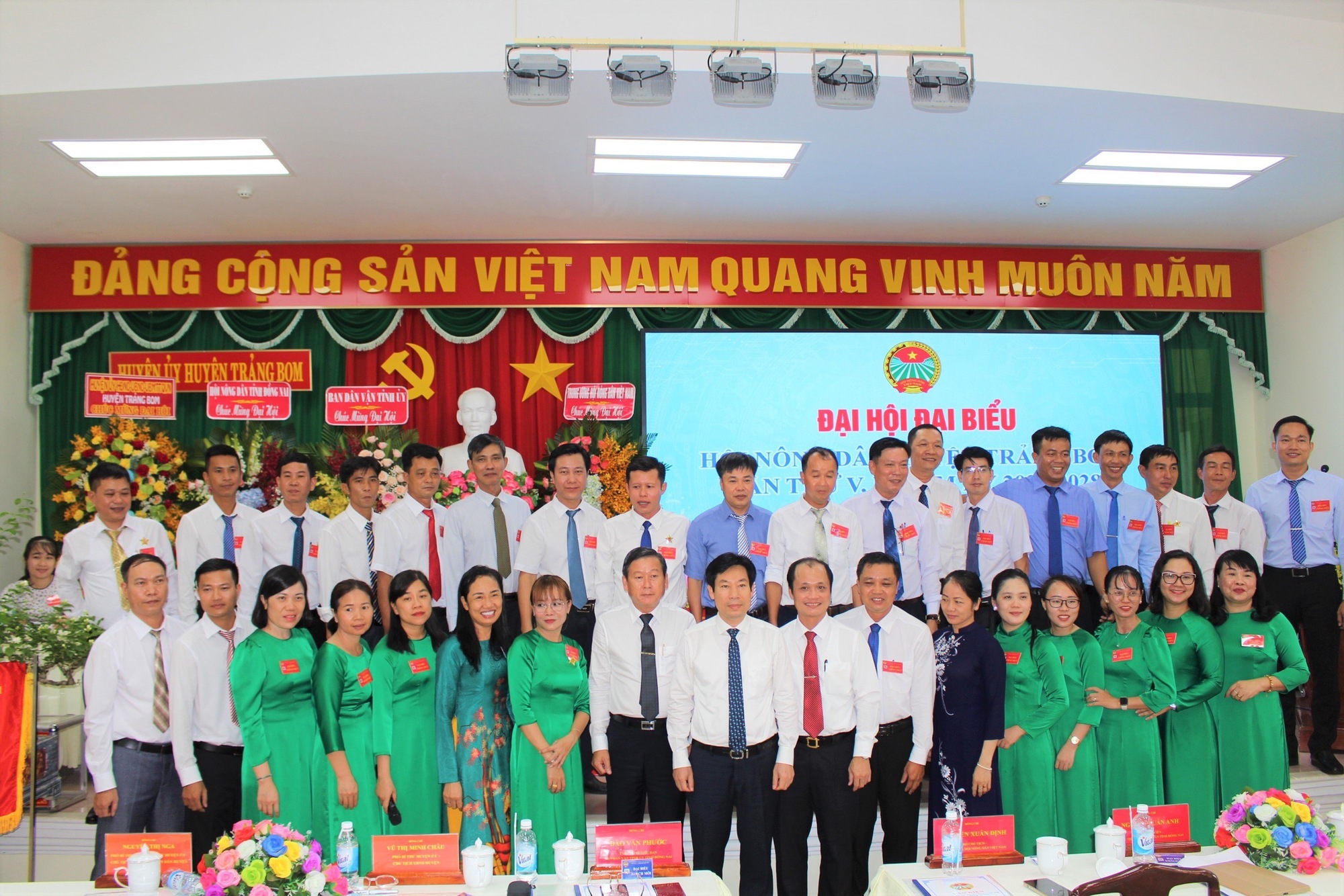 Phó Chủ tịch TƯ Hội NDVN Nguyễn Xuân Định dự Đại hội đại biểu Hội Nông dân huyện Trảng Bom, Đồng Nai - Ảnh 9.