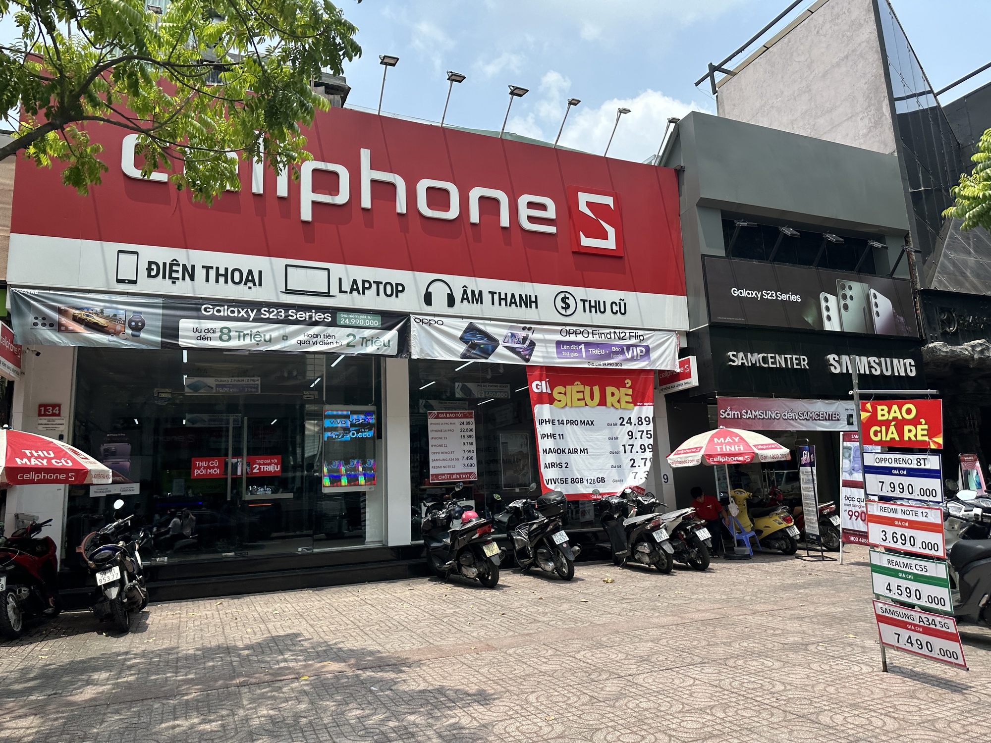Các chuỗi bán lẻ Việt cạnh tranh với chính Apple bằng giá - Ảnh 3.