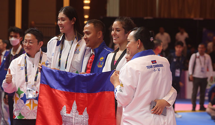 Nữ thần thể thao Campuchia - Cassandre Nicole Tubbs gây sốt SEA Games 32 - Ảnh 5.