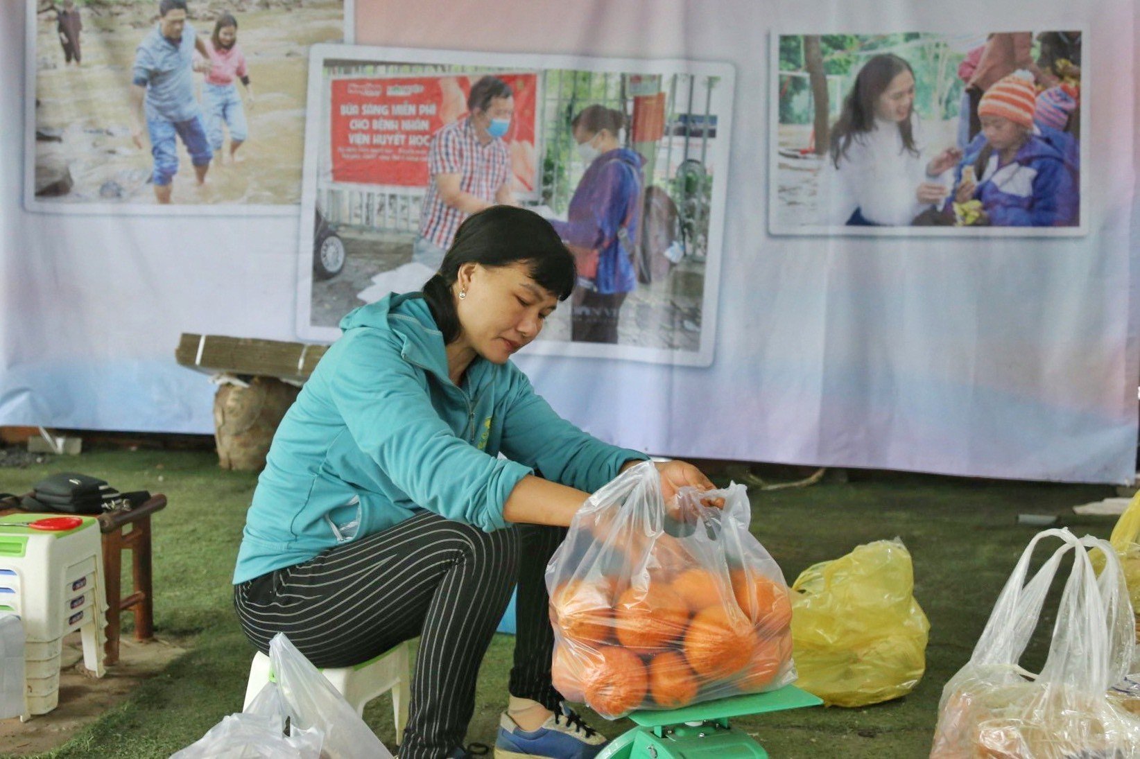 “Bữa cơm yêu thương” - điểm hẹn nhân ái  - Ảnh 2.