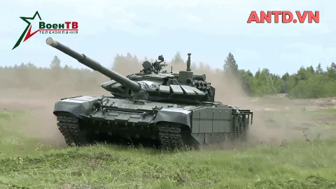 Tổng thống Chechnya khen xe tăng T-72 Nga &quot;tiện nghi như siêu xe Maybach&quot; - Ảnh 7.