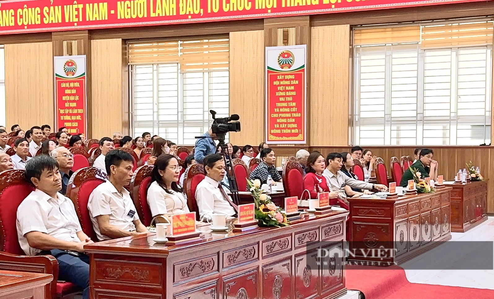 Đại hội đại biểu Hội Nông dân thành phố Thanh Hóa, ông Nguyễn Đức Hoà tái đắc cử Chủ tịch - Ảnh 1.