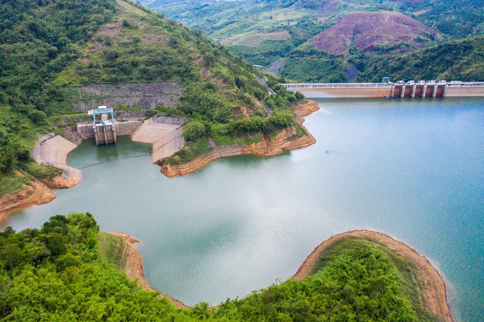 Công ty Thủy điện Đồng Nai: Đảm bảo cung cấp điện và điều tiết nước cho vùng hạ du - Ảnh 1.