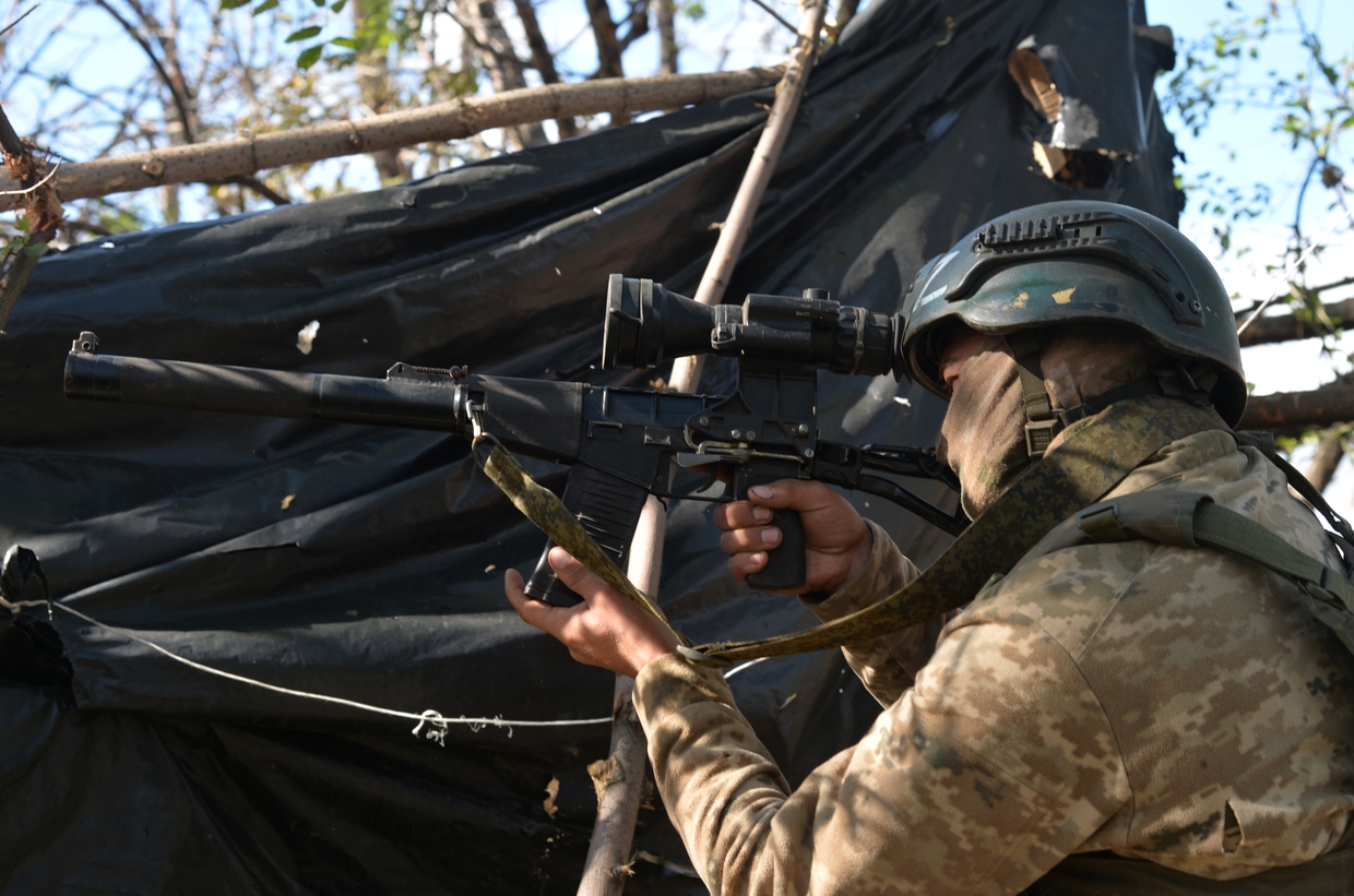 Bên trong 'cối xay thịt Bakhmut': Cách Nga buộc Ukraine rút lui khỏi Bakhmut- 'pháo đài' ở Donbass - Ảnh 4.