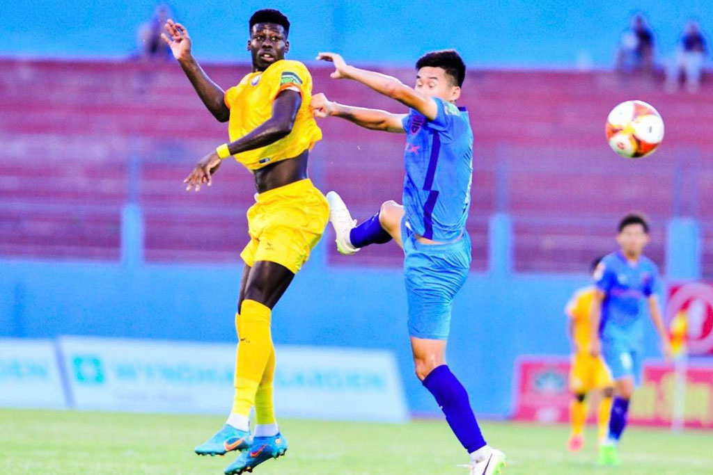 Kết quả vòng 8 V.League: B.Bình Dương “cưa điểm” với Khánh Hoà ở trận ra mắt HLV Huỳnh Đức - Ảnh 2.