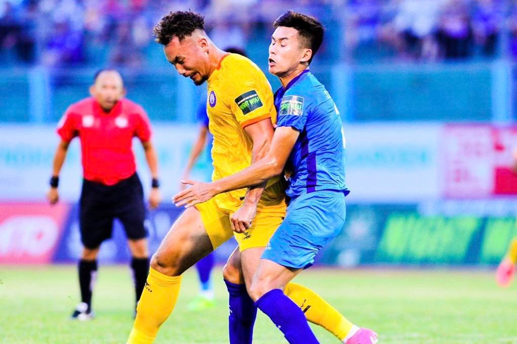 Kết quả vòng 8 V.League: B.Bình Dương “cưa điểm” với Khánh Hoà ở trận ra mắt HLV Huỳnh Đức - Ảnh 3.