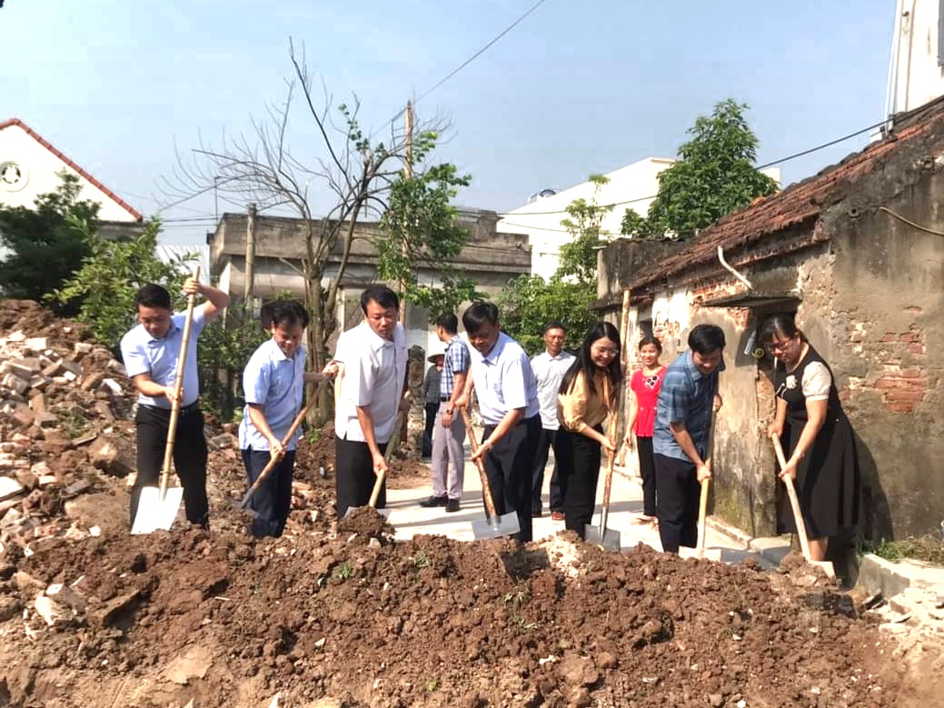 Ninh Bình: Hội viên nông dân có hoàn cảnh khó khăn được xây nhà mới - Ảnh 1.