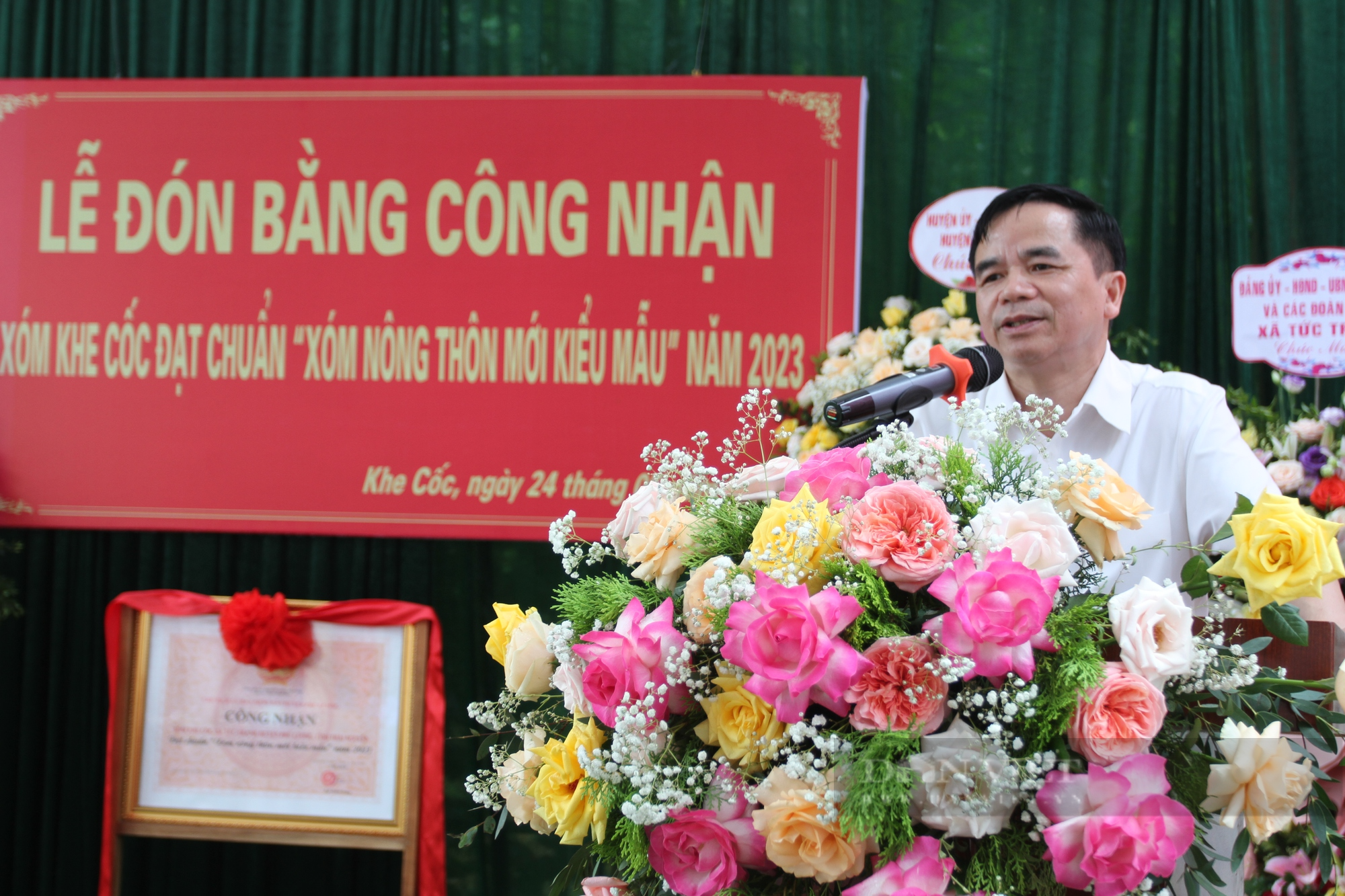 Nông thôn mới Thái Nguyên: Khe Cốc đón bằng công nhận xóm nông thôn mới kiểu mẫu - Ảnh 4.