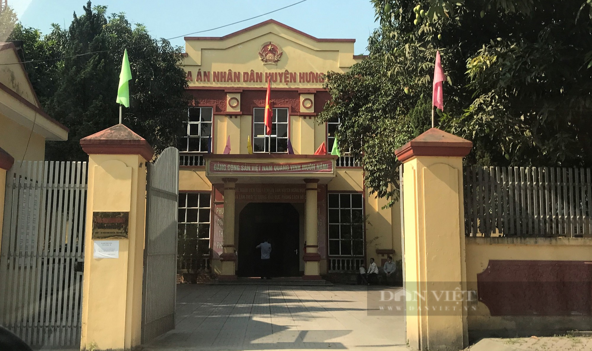 Thông tin về việc Viện kiểm sát tỉnh Nghệ An  kháng nghị hủy bản án sơ thẩm vụ cô giáo Lê Thị Dung - Ảnh 2.
