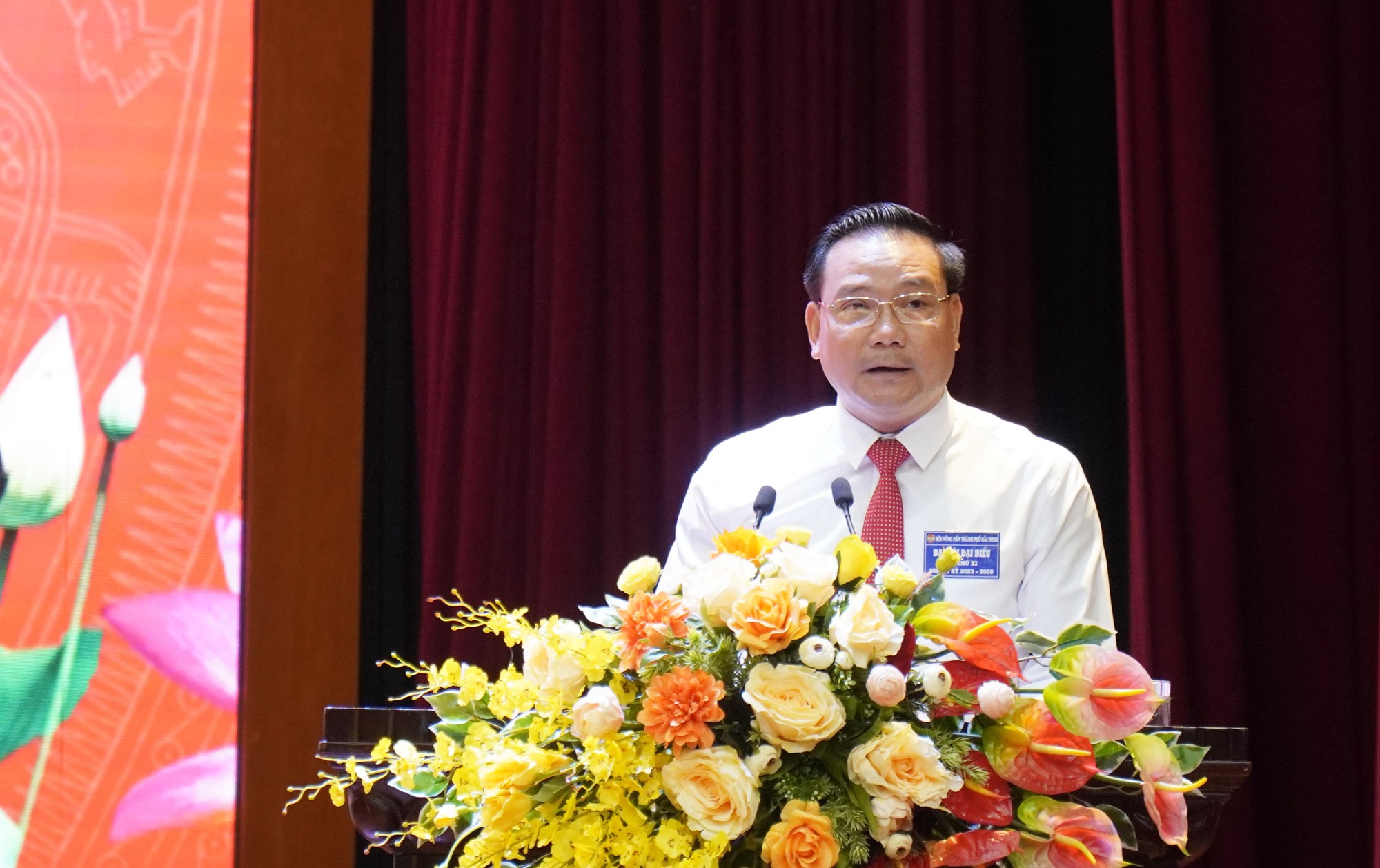 Ông Nguyễn Văn Đạt tái đắc cử Chủ tịch Hội Nông dân thành phố Bắc Ninh - Ảnh 6.