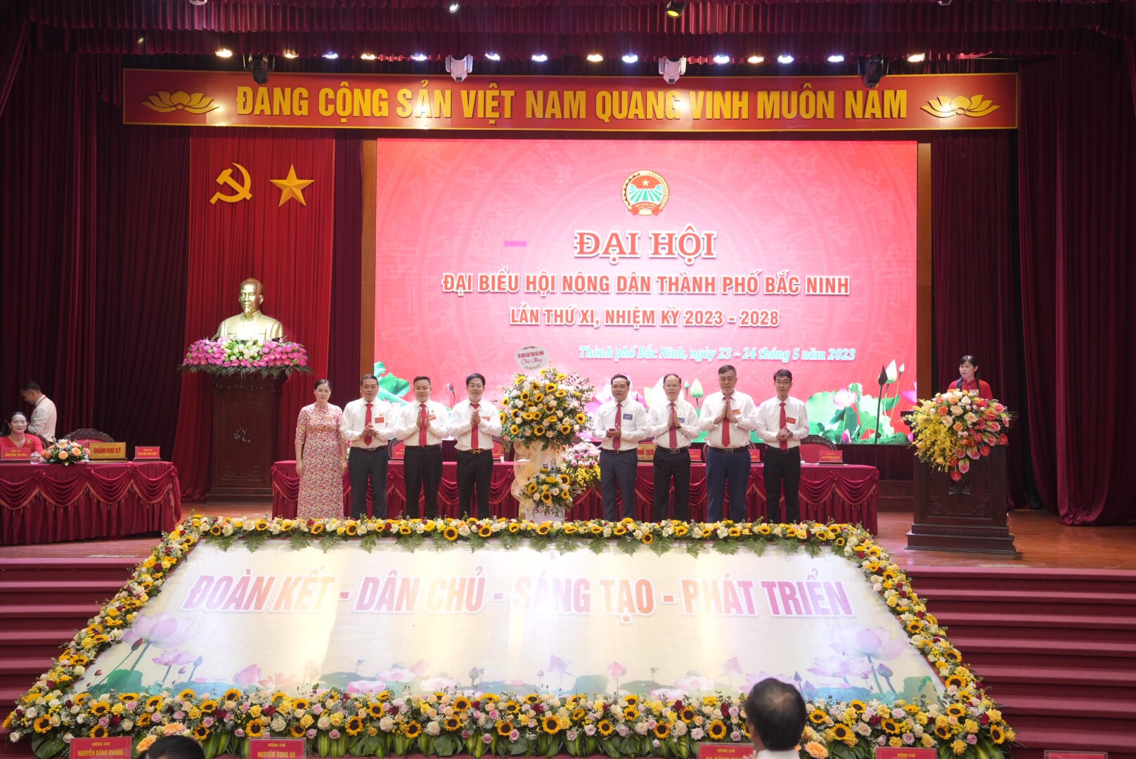 Ông Nguyễn Văn Đạt tái đắc cử Chủ tịch Hội Nông dân thành phố Bắc Ninh - Ảnh 2.