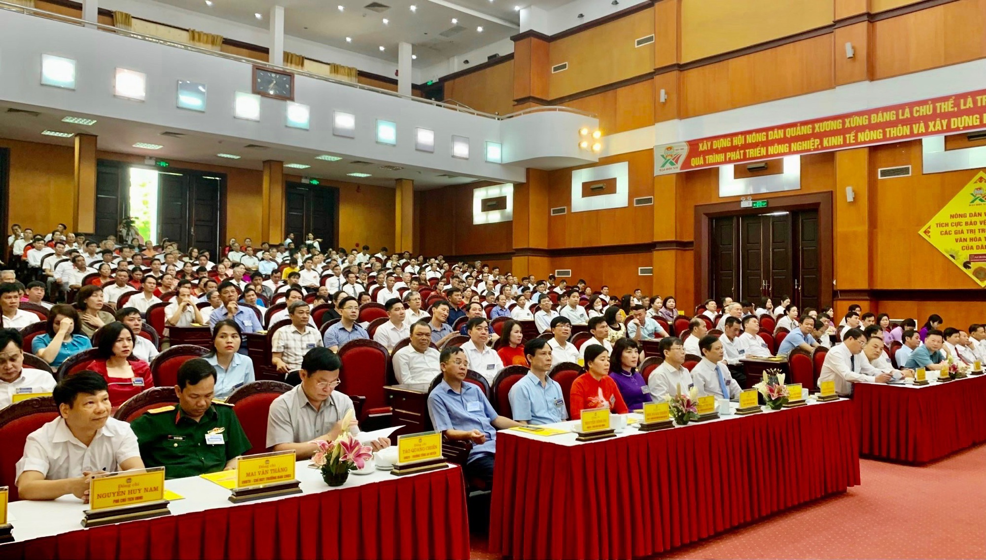  Đại hội đại biểu Hội Nông dân huyện Quảng Xương, ông Nguyễn Văn Linh tái đắc cử chức Chủ tịch - Ảnh 1.