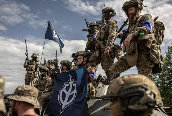 Chiến sự Ukraine: Nhóm chiến binh đột kích tỉnh Belgorod đe dọa tiếp tục 'gieo ác mộng' cho Nga - Ảnh 1.