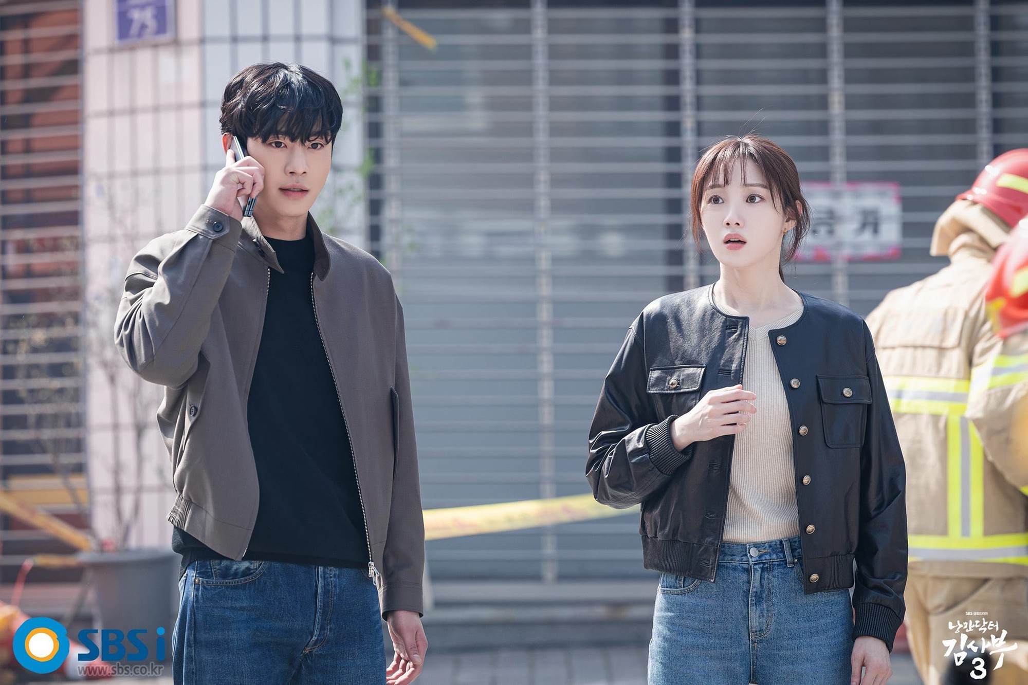 Phim Người thầy y đức 3 tập 9: Ahn Hyo Seop liên tiếp gặp nguy hiểm? - Ảnh 2.