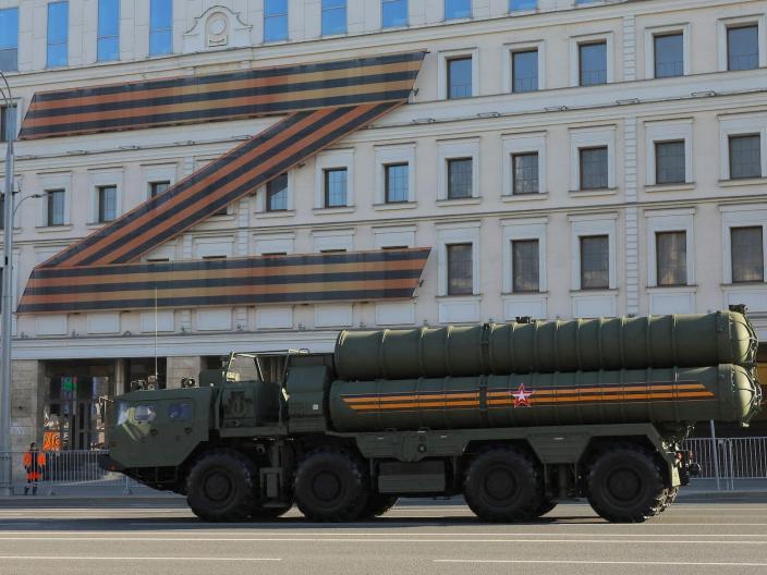 Tên lửa phòng không đáng sợ S-400 của Nga nhận nhiệm vụ bất ngờ ở Ukraine - Ảnh 1.