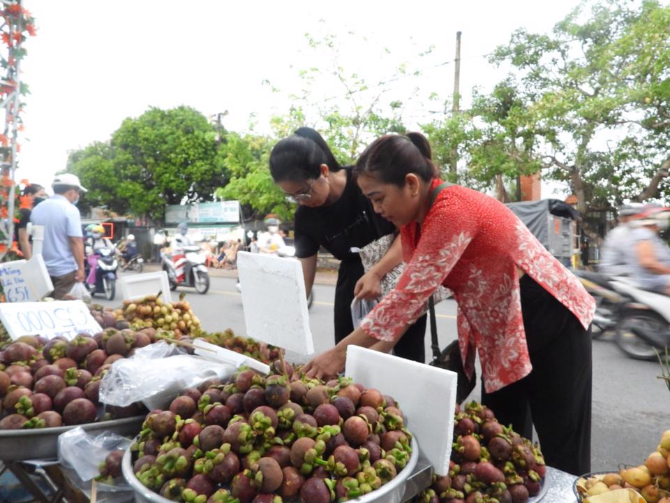 Tưng bừng lễ hội Lái Thiêu mùa trái chín  - Ảnh 2.