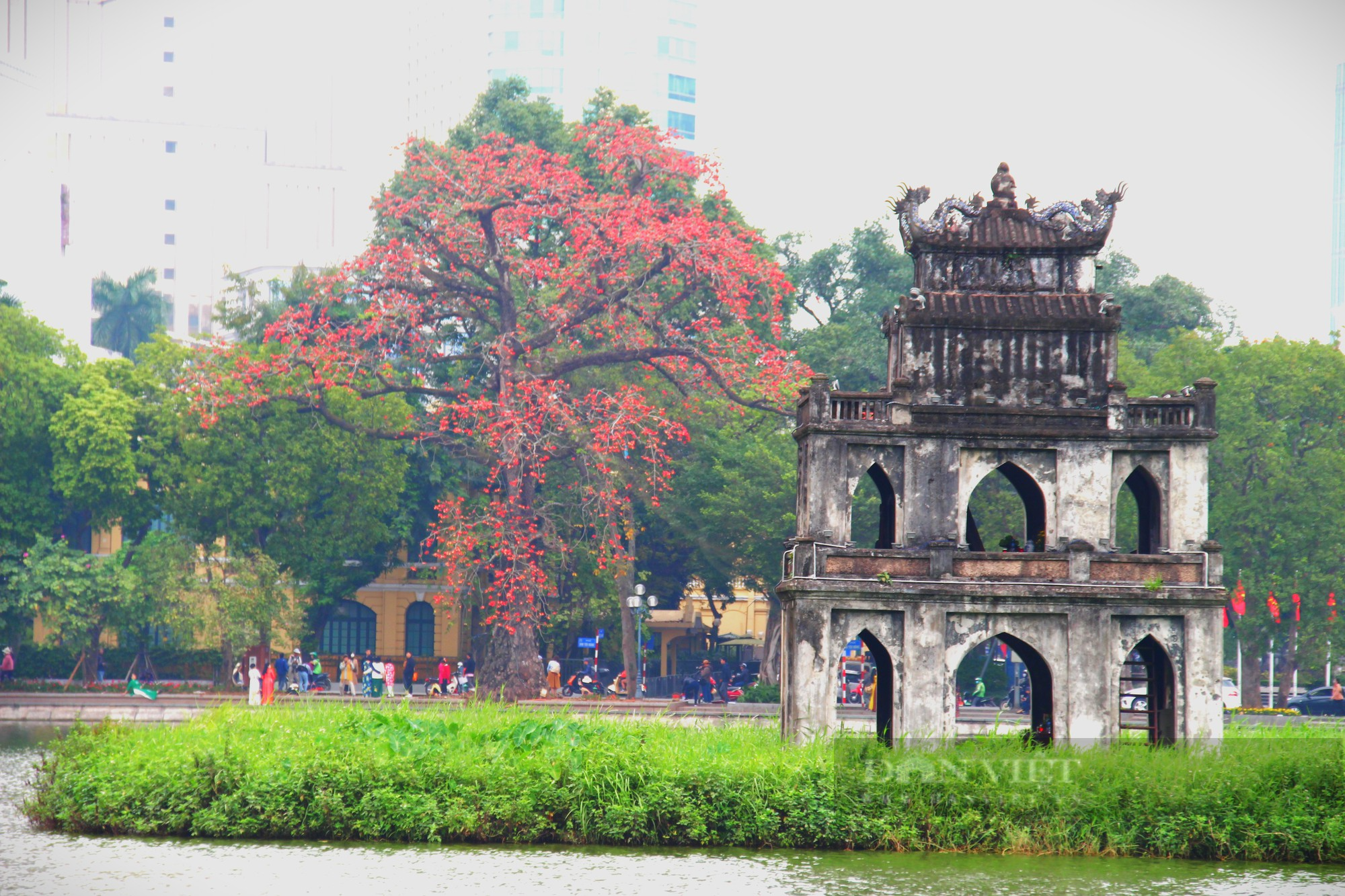 Ký ức Hà Nội: Thủ đô tươi đẹp trong ký ức tuổi thơ tôi - Ảnh 1.