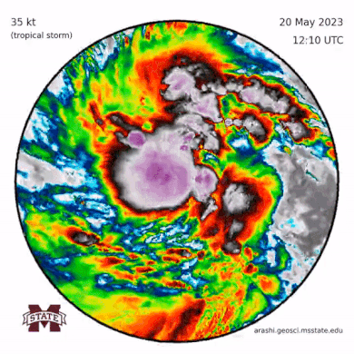 Hình ảnh siêu bão Mawar tiến sát Philippines nhìn từ vệ tinh - Ảnh 5.