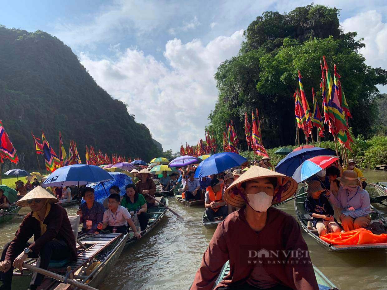 Ninh Bình: Khai mạc tuần lễ du lịch “Sắc vàng Tam Cốc – Tràng An” - Ảnh 3.