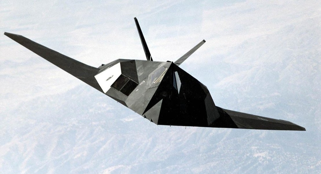 Máy bay tàng hình F-117 nhận nhiệm vụ mới sau 15 năm &quot;nghỉ hưu&quot; - Ảnh 13.