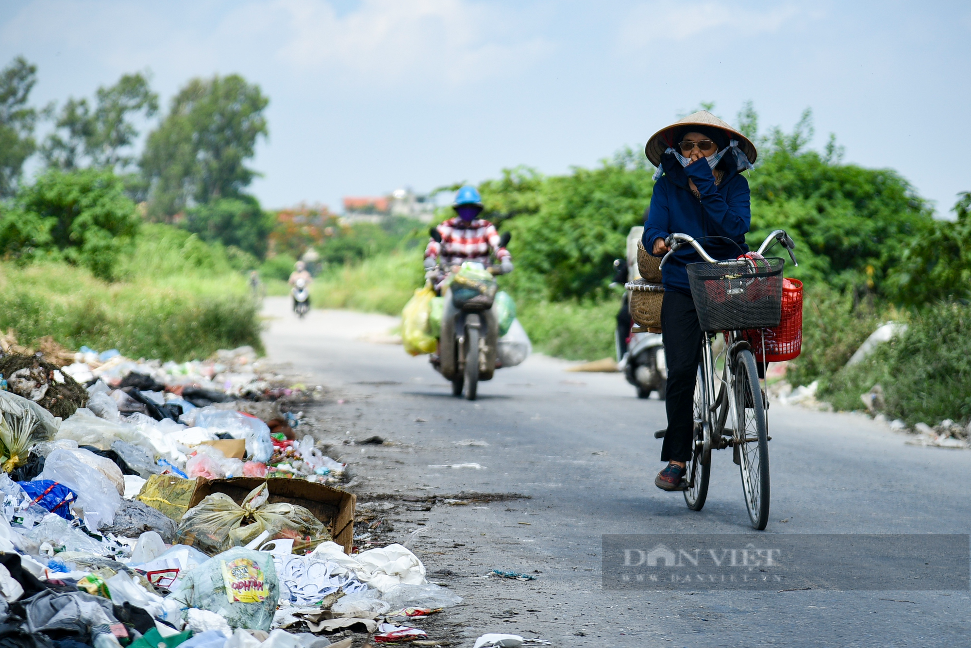 Nước thải và rác làm ảnh hưởng năng suất lúa của nông dân ngoại thành Hà Nội - Ảnh 12.