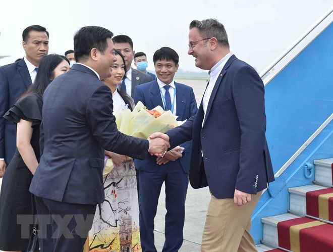 Thủ tướng Đại Công quốc Luxembourg tới Việt Nam - Ảnh 1.