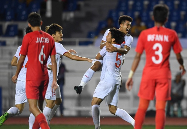 7 cầu thủ U22 Việt Nam từng hủy diệt Singapore 7-0, gồm những ai? - Ảnh 2.