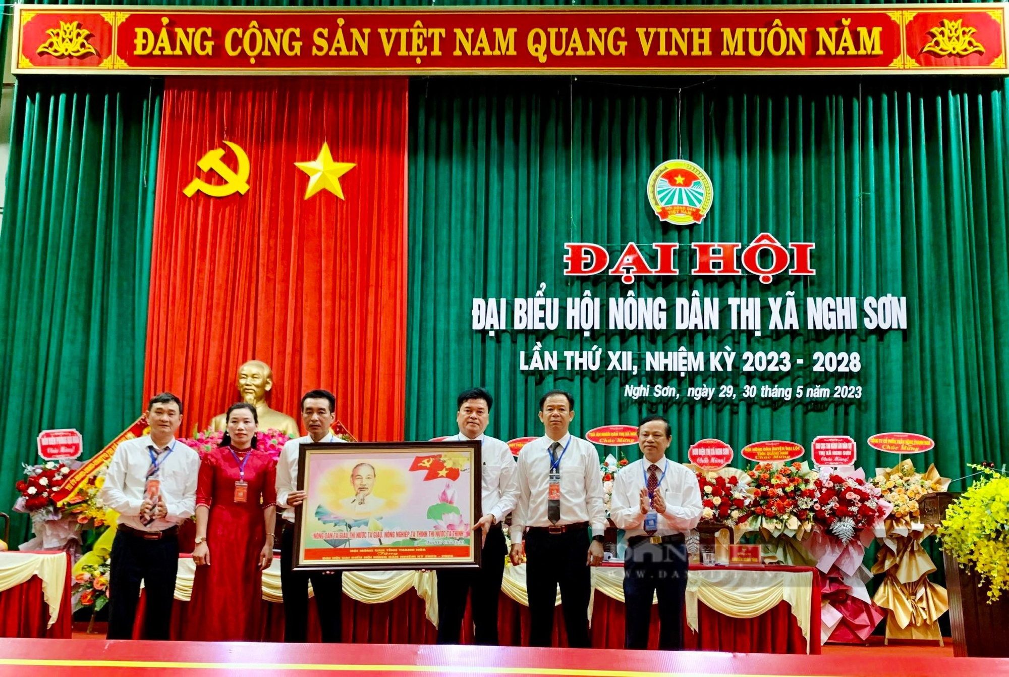Thanh Hoá: Ông Lê Vinh Xớn tái đắc cử Chủ tịch Hội Nông dân thị xã Nghi Sơn - Ảnh 2.