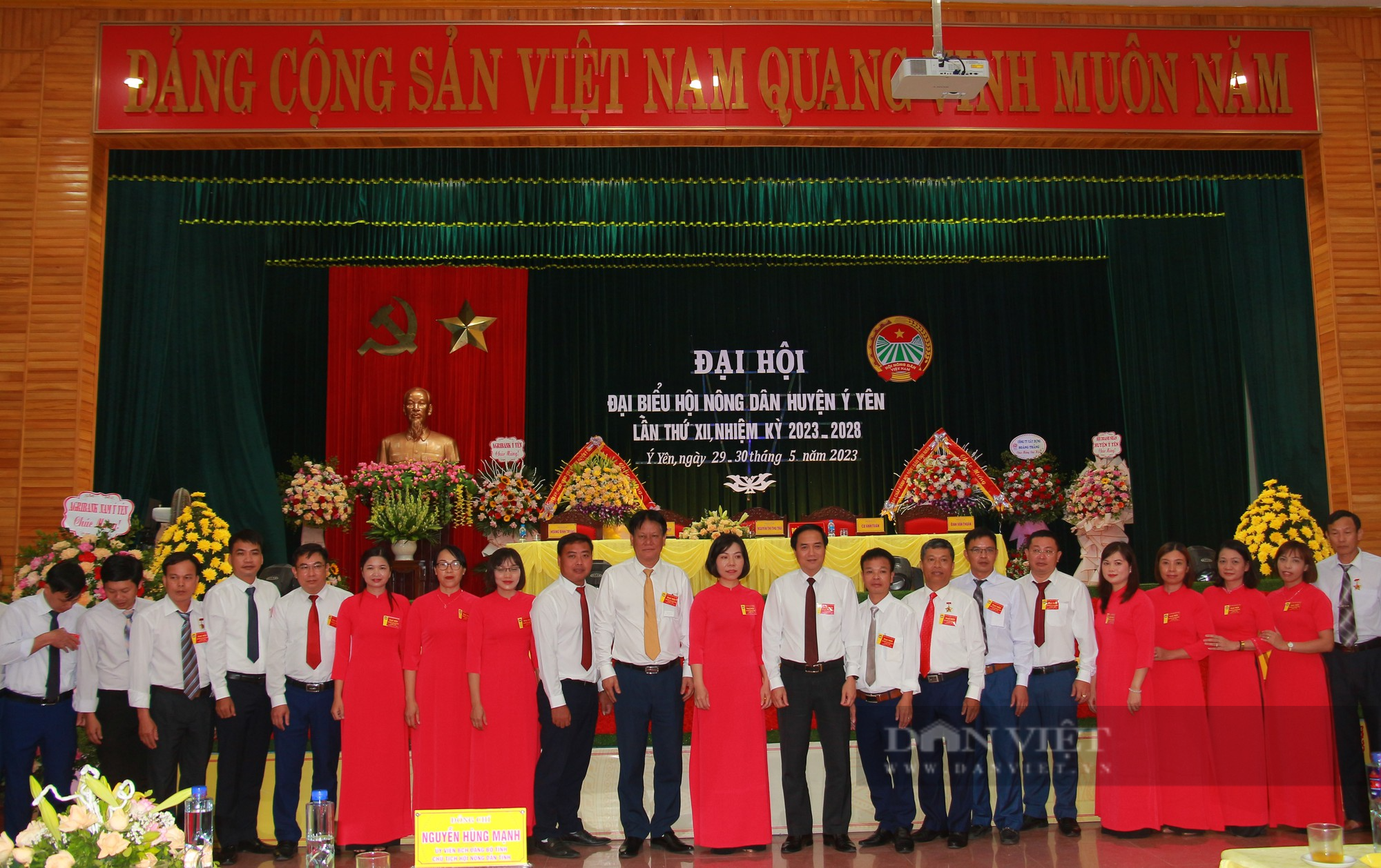 Nam Định: Bà Nguyễn Thị Thu Trà tái đắc cử chức Chủ tịch Hội Nông dân huyện Ý Yên, nhiệm kỳ 2023 - 2028 - Ảnh 4.