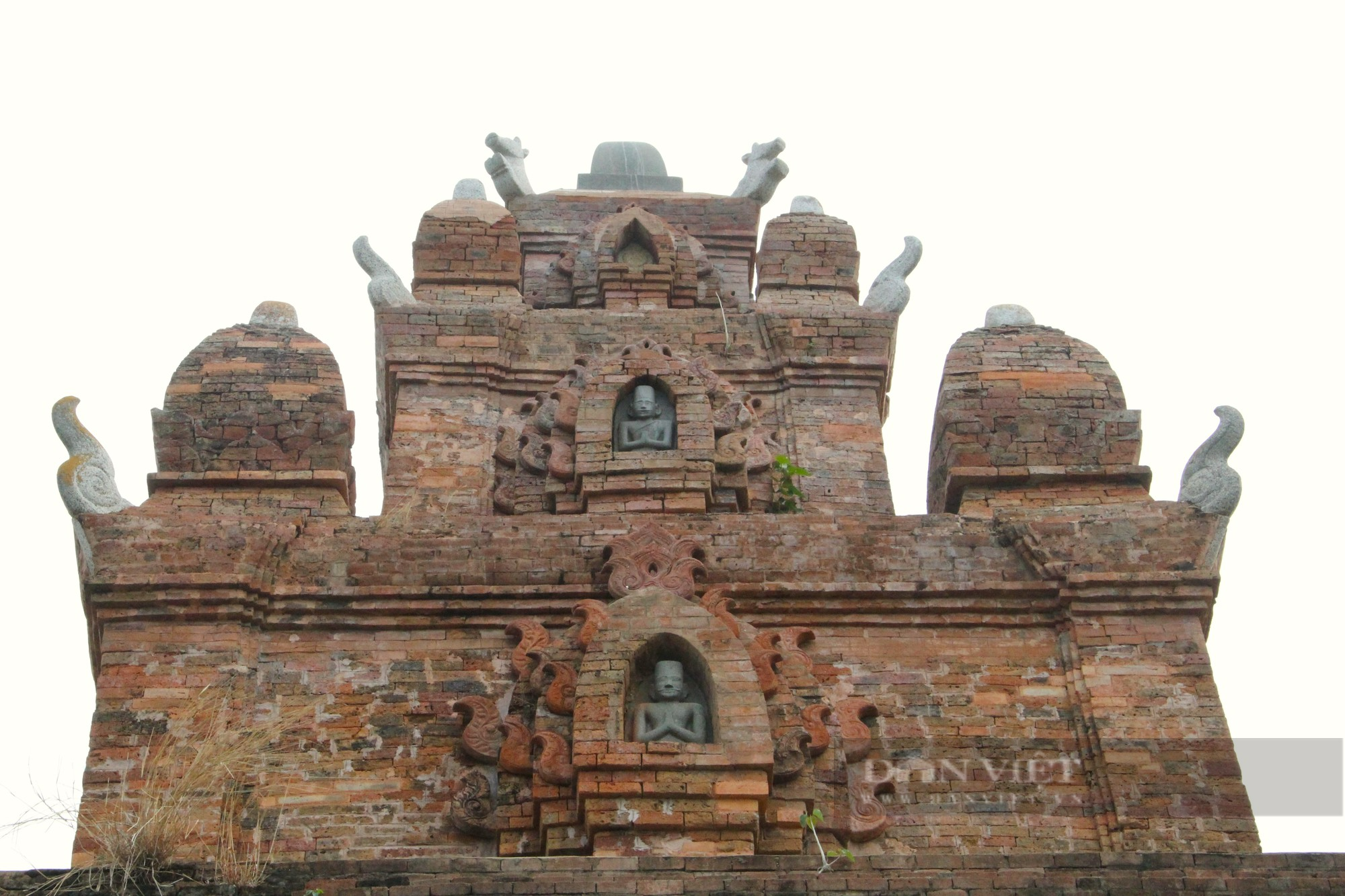 Bí ẩn bảo vật quốc gia bên trong tháp Chăm thờ vị vua cuối cùng của vương quốc Chămpa ở Ninh Thuận - Ảnh 4.