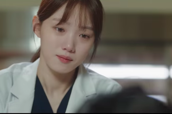 Phim Người thầy y đức 3: Yoo Yeon Seok hứa hẹn gây &quot;sốt&quot; ở những tập cuối? - Ảnh 3.