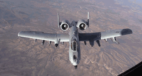 Cận cảnh cường kích khét tiếng A-10 Mỹ được triển khai tới Trung Đông - Ảnh 2.