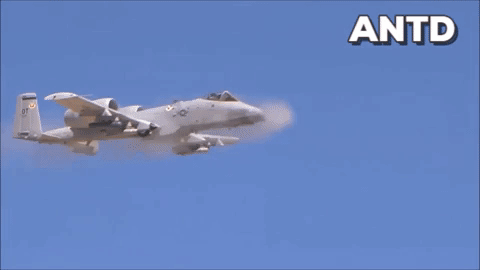 Cận cảnh cường kích khét tiếng A-10 Mỹ được triển khai tới Trung Đông - Ảnh 3.
