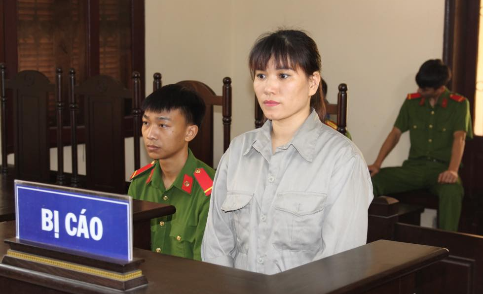 Hải Dương: Lên mạng xã hội mua giấy chứng sinh giả một phụ nữ lĩnh án 8 tháng tù - Ảnh 3.