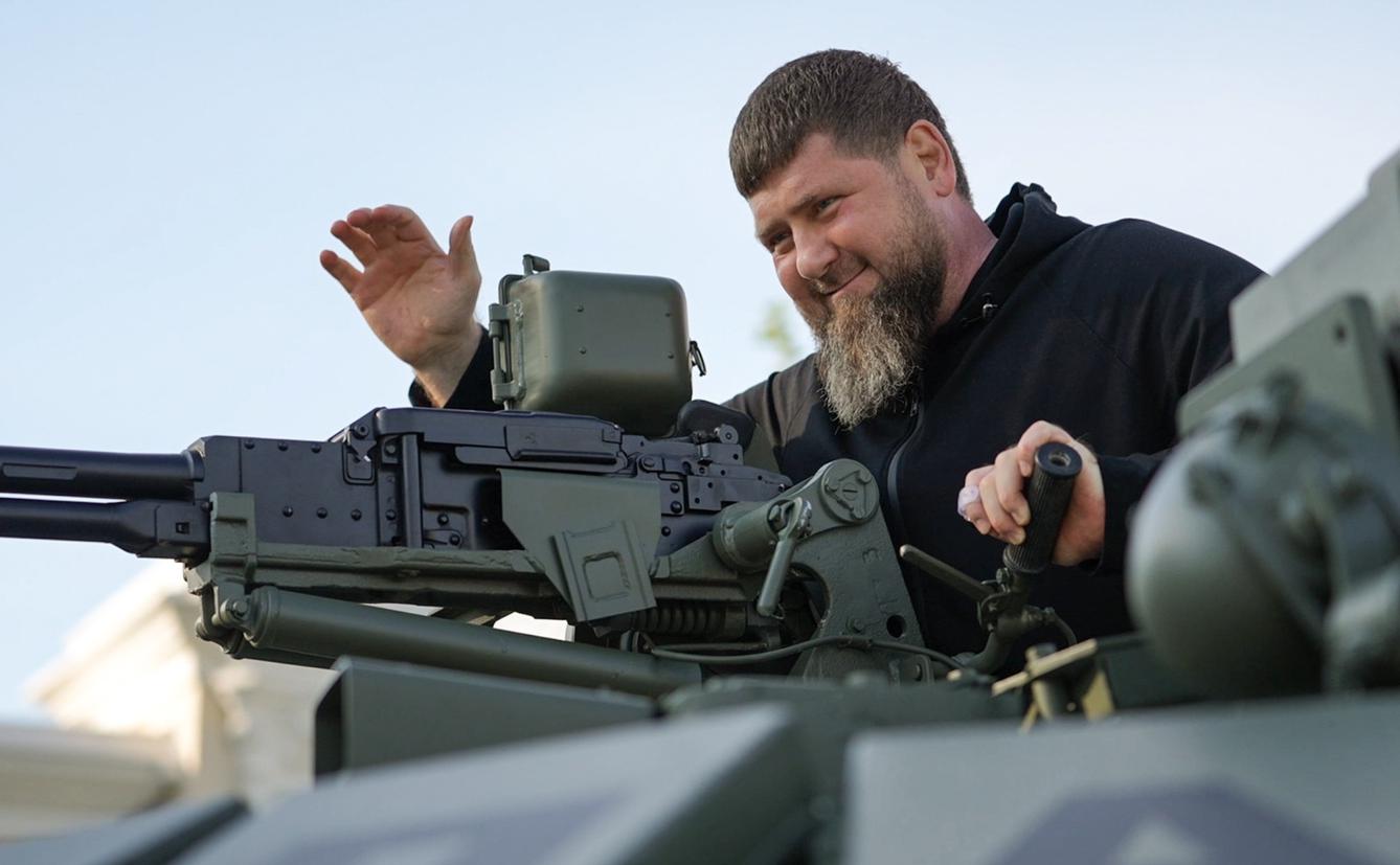  Tổng thống Chechnya Kadyrov tuyên bố đặc nhiệm 'Akhmat' tinh nhuệ sắp tham chiến tích cực ở Donetsk - Ảnh 1.