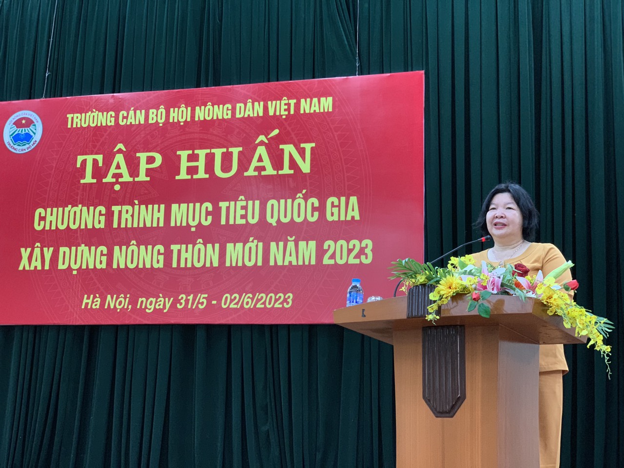 Trường Cán bộ Hội Nông dân Việt Nam khai giảng lớp tập huấn về Chương trình mục tiêu Quốc gia xây dựng nông thôn mới - Ảnh 1.