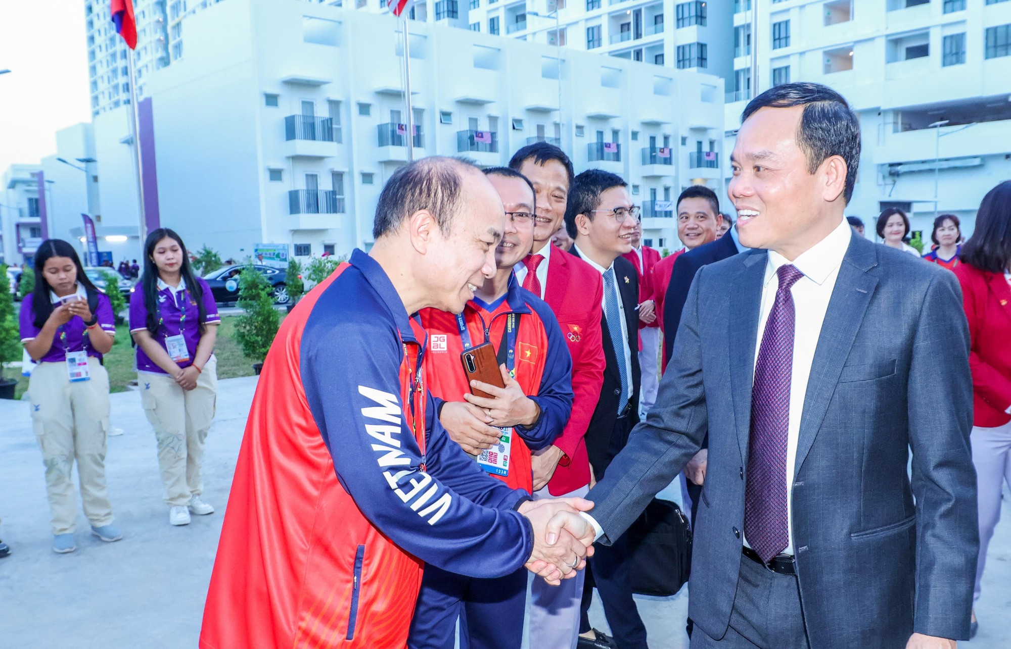 Phó Thủ tướng Trần Lưu Quang: “SEA Games là nơi để tinh thần, văn hoá, sức mạnh của con người Việt Nam tỏa sáng” - Ảnh 1.