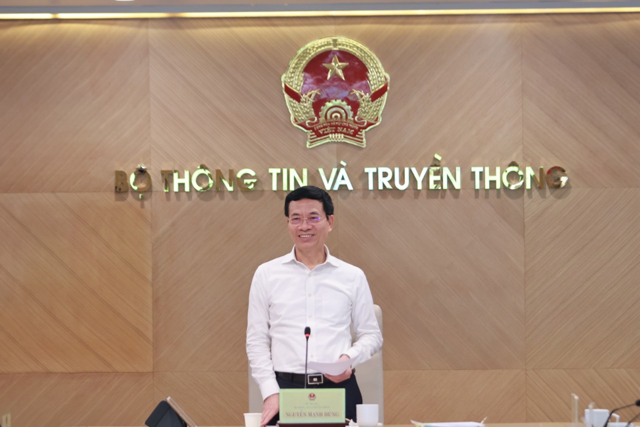Bộ trưởng Nguyễn Mạnh Hùng: Những nhiệm vụ quan trọng trong lĩnh vực TTTT năm 2023 - Ảnh 1.