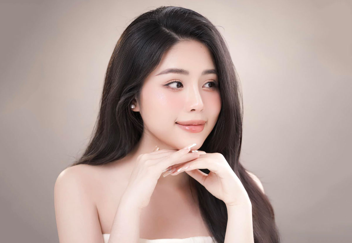 Ngắm nhan sắc bạn gái hot girl của Nguyễn Quốc Việt - Ảnh 14.
