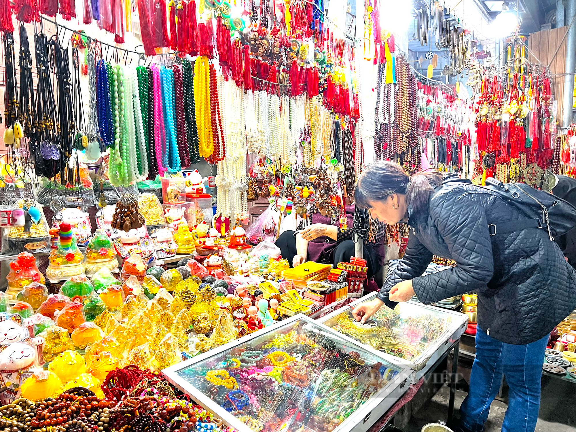 Hà Tĩnh: Ngôi đền thờ Thánh Mẫu linh thiêng, tọa lạc giữa “tiên cảnh”, người dân cầu gì được nấy - Ảnh 9.