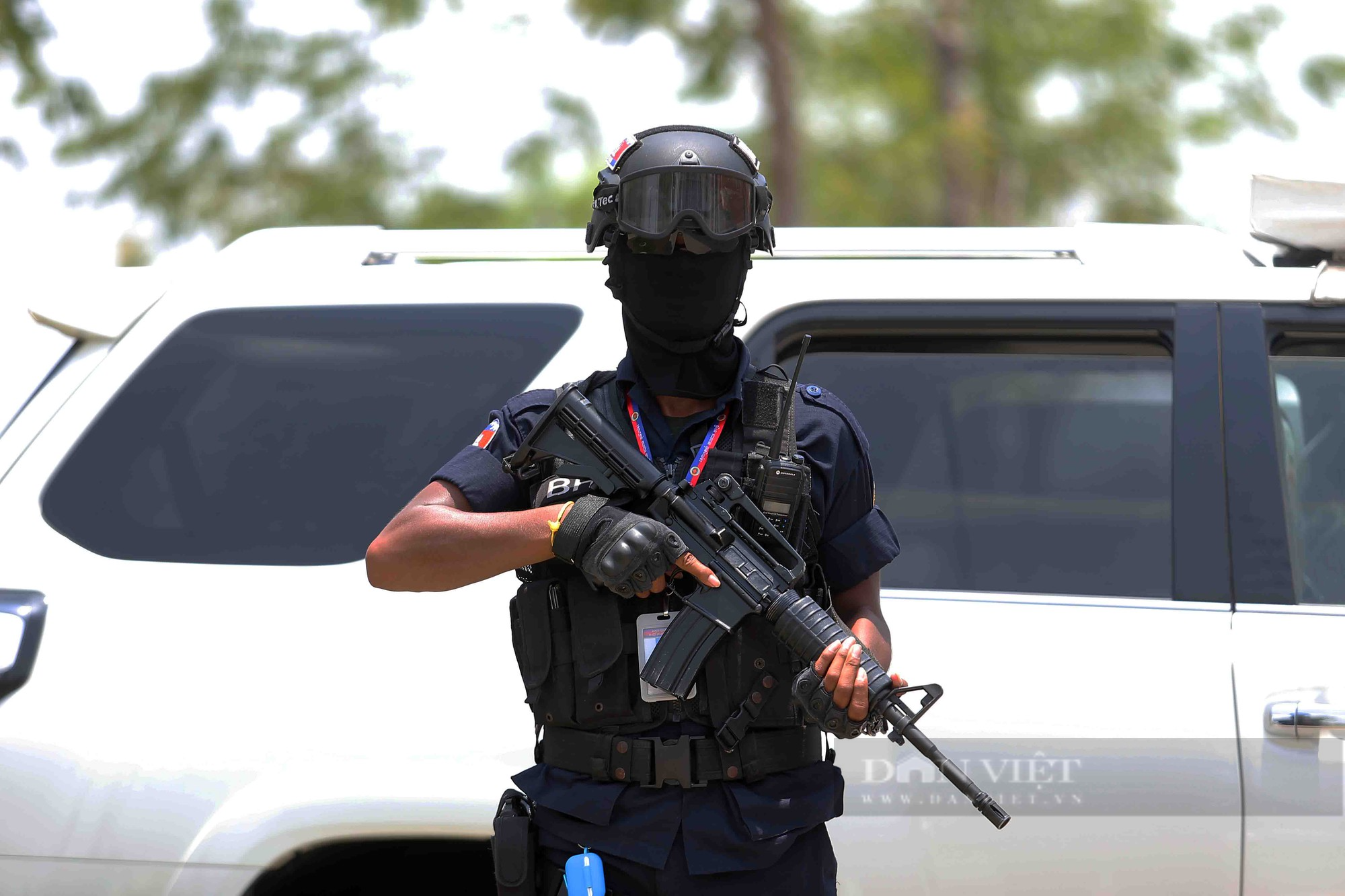 An ninh được thắt chặt trước lễ khai mạc SEA Games 32 - Ảnh 7.