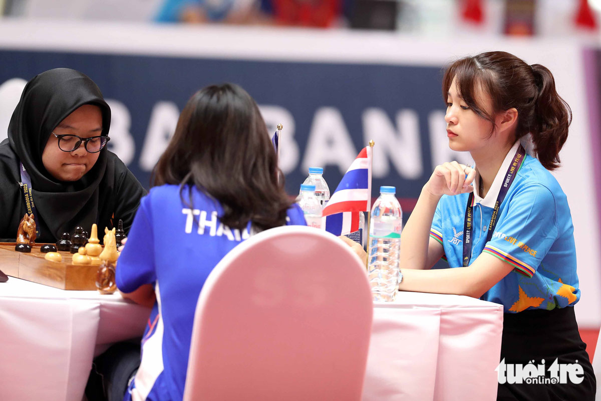 Chân dung nữ trọng tài cờ ốc xinh đẹp của Việt Nam tại SEA Games 32 - Ảnh 2.