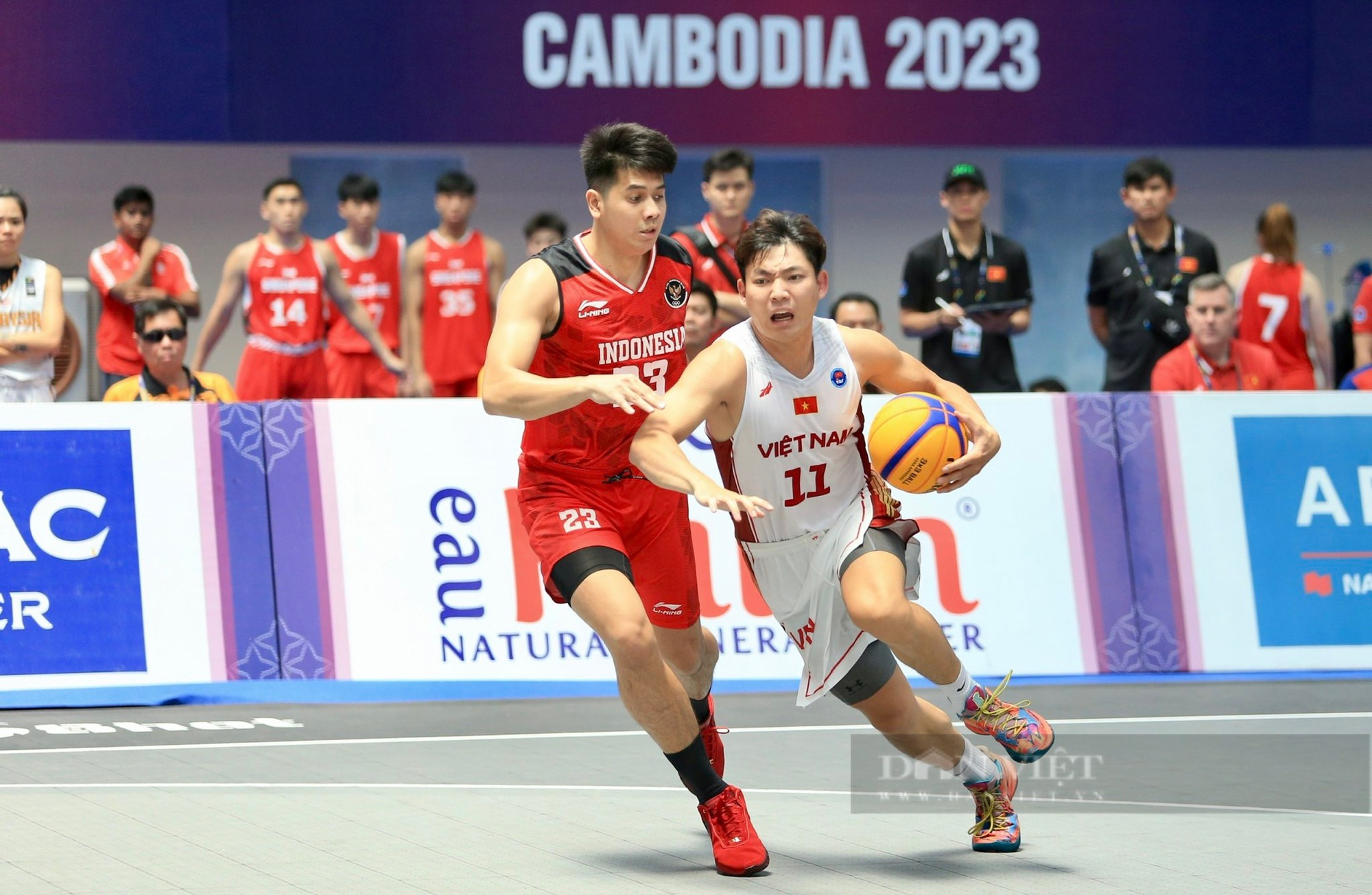 ĐT bóng rổ nam Việt Nam thắng kịch tính ĐT Indonesia - Ảnh 2.