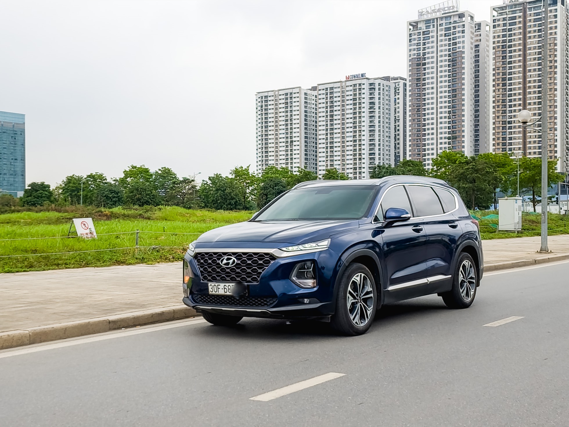 Hyundai Santa Fe máy dầu thay đổi ra sao sau gần 150.000km lăn bánh - Ảnh 1.