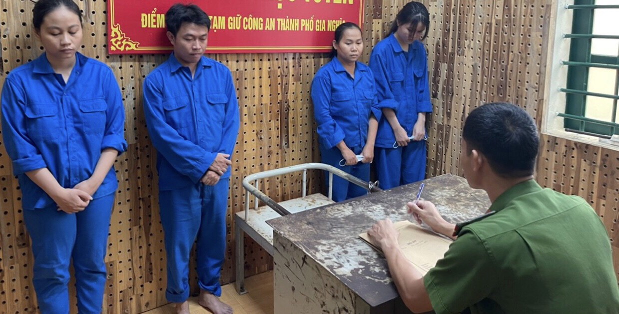 Triệt phá nhóm đối tượng lừa đảo hơn 3.000 nạn nhân ở Đắk Nông - Ảnh 2.