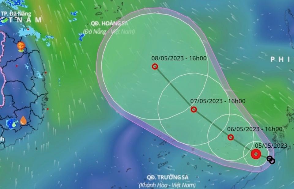 12 tỉnh thành chỉ đạo chủ động ứng phó áp thấp nhiệt đới trên biển Đông - Ảnh 1.