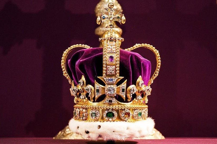 Các bảo vật vô giá sẽ có trong lễ đăng quang của Vua Charles - Ảnh 6.