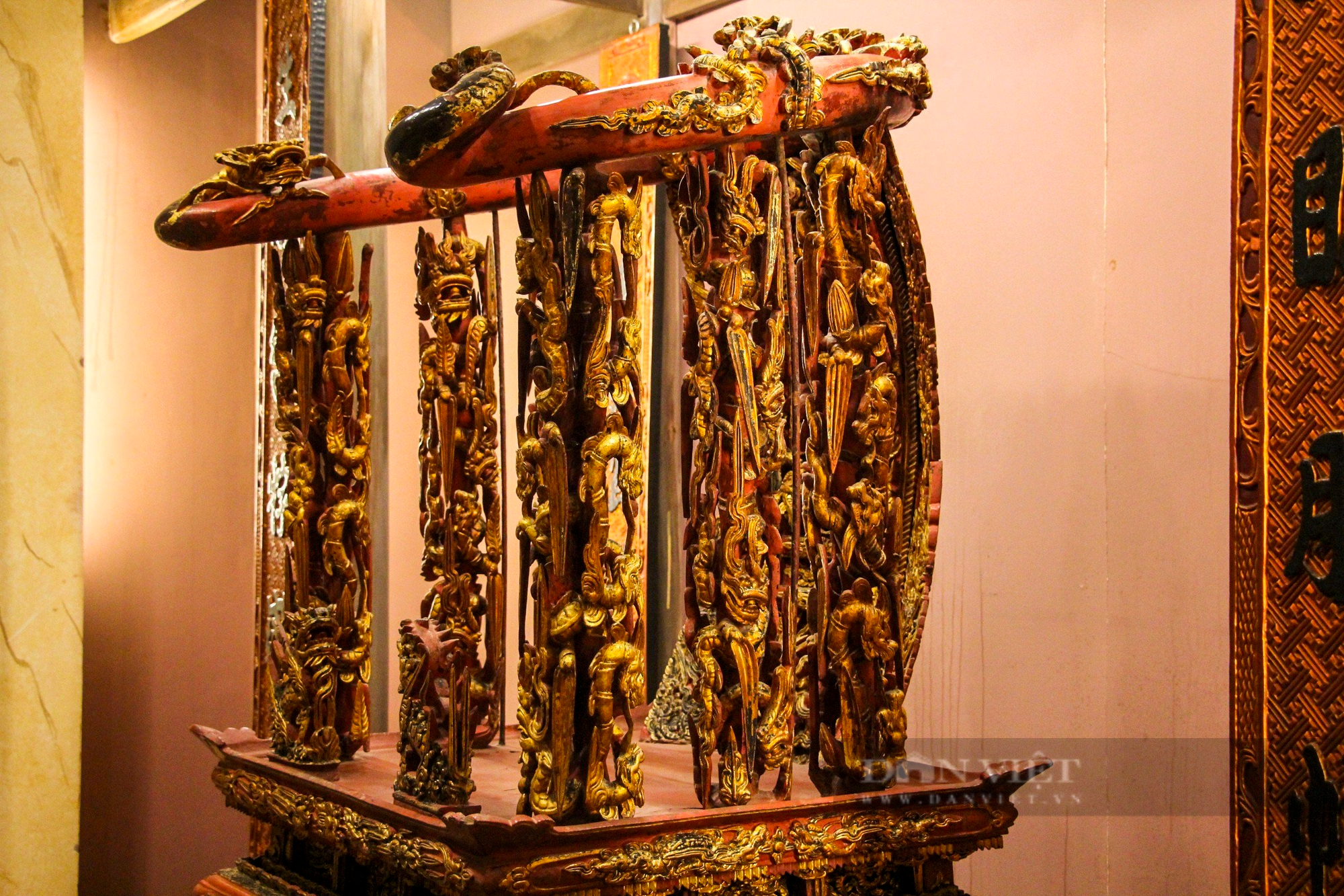 Ngai thờ sơn son thếp vàng 300 tuổi ở Thái Bình được công nhận là bảo vật quốc gia - Ảnh 5.