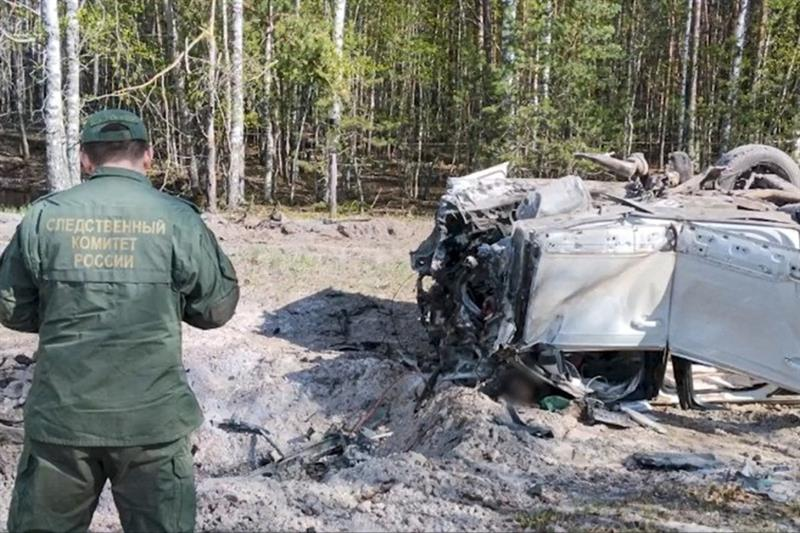 Nga cáo buộc Mỹ, Ukraine đứng sau vụ đánh bom xe để ám sát tiểu thuyết gia thân Điện Kremlin - Ảnh 2.