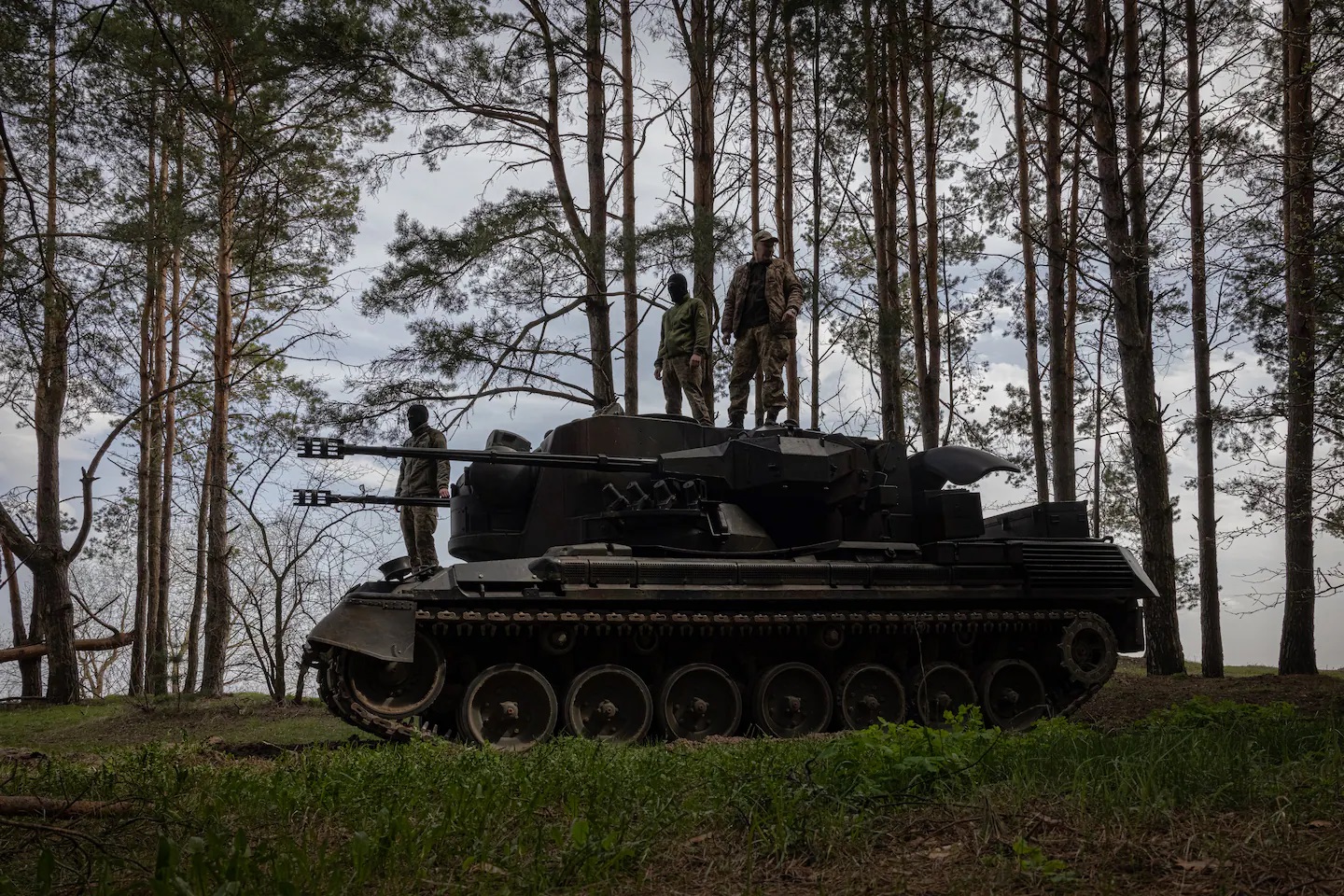 Các quan chức cấp cao Ukraine mất ăn mất ngủ lo cuộc phản công không diễn ra như ý - Ảnh 1.